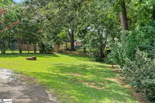 4 Rhonda Ct, Greenville, SC 29617 - Photo 35