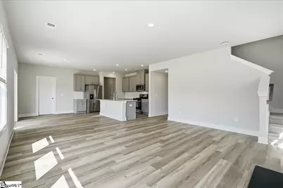 424 Ragland Avenue, Greer, SC 29651 - Photo 9