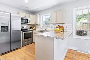 320 Mitchell Rd, Greenville, SC 29615 - Photo 17