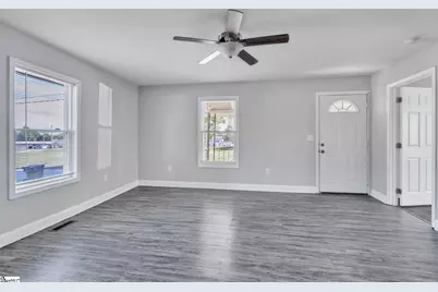 104 Lake Avenue, Greer, SC 29650 - Photo 7