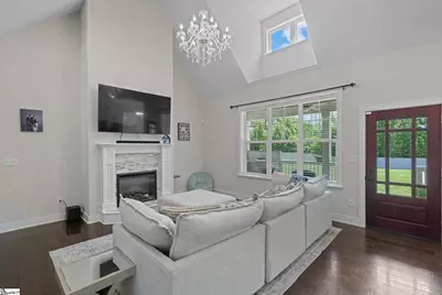 101 S Valley Lane, Greenville, SC 29611 - Photo 7