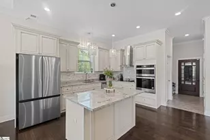 101 S Valley Ln, Greenville, SC 29611 - Photo 11