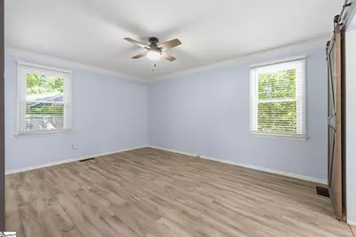 218 Crestwood Drive, Greenville, SC 29609 - Photo 27