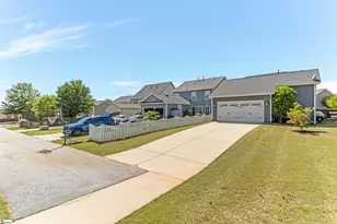 201 Wicker Park Ave, Greer, SC 29651 - Photo 33