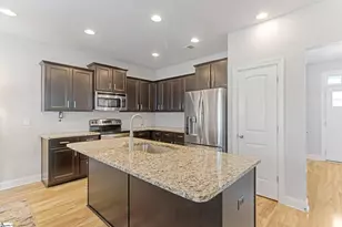 201 Wicker Park Ave, Greer, SC 29651 - Photo 9