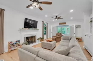 203 Shefwood Dr, Easley, SC 29642 - Photo 3
