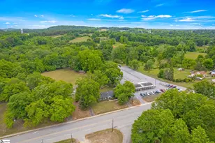 698 Pumpkintown Hwy, Pickens, SC 29671 - Photo 35