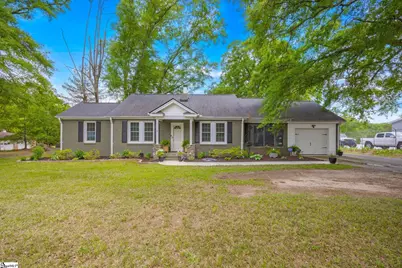 698 Pumpkintown Highway, Pickens, SC 29671 - Photo 1
