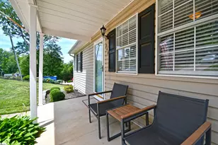 344 Endless Dr, Greer, SC 29651 - Photo 3