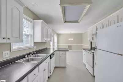 1370 Bishop Road, Inman, SC 29349 - Photo 9
