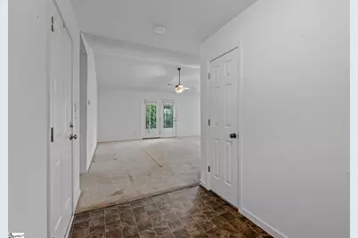 110 Feldspar Lane, Greer, SC 29650 - Photo 5