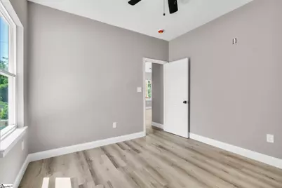 305 Appian Drive, Spartanburg, SC 29306 - Photo 13
