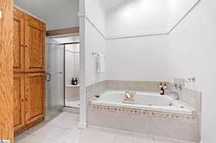 8 De Braham Ct, Greenville, SC 29605 - Photo 31