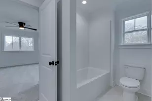 409 Jones Ave, Simpsonville, SC 29681 - Photo 25