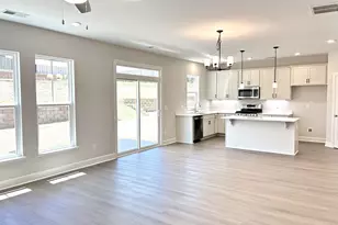315 Blaine Ct, Greenville, SC 29607 - Photo 3