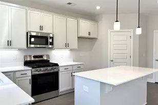 315 Blaine Ct, Greenville, SC 29607 - Photo 7