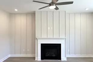 317 Blaine Ct, Greenville, SC 29607 - Photo 7