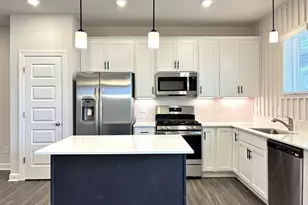 232 Crimson Tree Ct, Greenville, SC 29607 - Photo 5