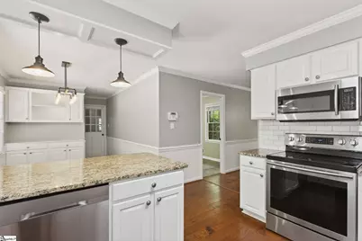263 Fairlane Drive, Spartanburg, SC 29307 - Photo 15