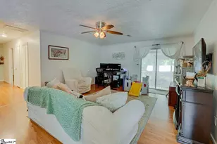 5 Riverwood Ct, Greenville, SC 29617 - Photo 3