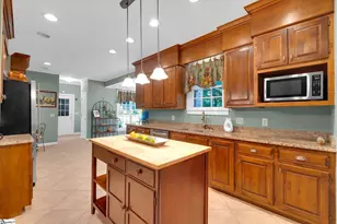 706 Sugar Mill Rd, Greer, SC 29650 - Photo 17