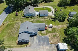 747 N Main St, Inman, SC 29349 - Photo 23