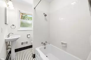 123 Ridgecrest Dr, Greenville, SC 29609 - Photo 11
