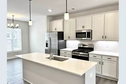 241 Taylor Woods Court, Greenville, SC 29607 - Photo 5