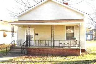 77 Palmetto St, Clinton, SC 29325 - Photo 1