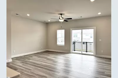 243 Taylor Woods Court, Greenville, SC 29607 - Photo 5