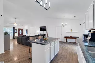 201 Melrose Rd, Greenville, SC 29605 - Photo 13