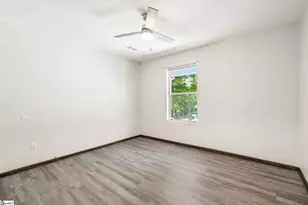 211 Brookside Dr, Duncan, SC 29334 - Photo 17