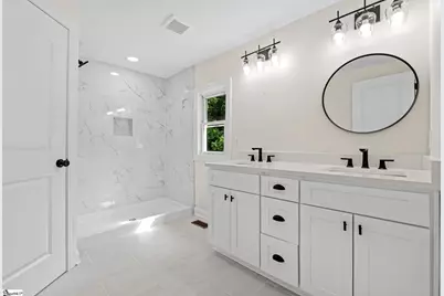444 W Peachtree Street, Woodruff, SC 29388 - Photo 27