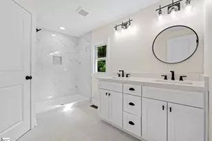 444 W Peachtree St, Woodruff, SC 29388 - Photo 27