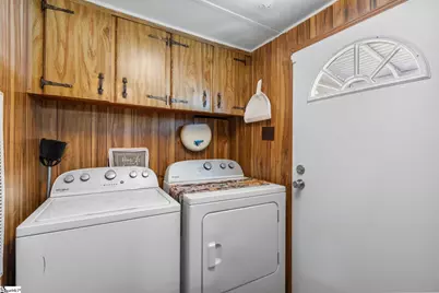 111 Lewis Street, Clinton, SC 29325 - Photo 13