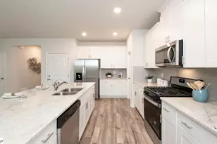 989 Penfold Pointe Pointe, Wellford, SC 29385 - Photo 3