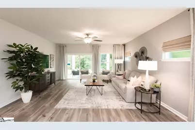 989 Penfold Pointe Pointe, Wellford, SC 29385 - Photo 5