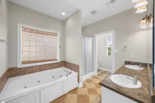 1017 Corie Crest Dr, Boiling Springs, SC 29316 - Photo 31
