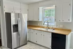 207 Needles Dr, Simpsonville, SC 29680 - Photo 5