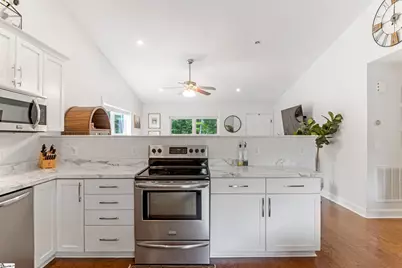 134 Emma Street, Greenville, SC 29609 - Photo 11
