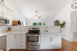 134 Emma St, Greenville, SC 29609 - Photo 11
