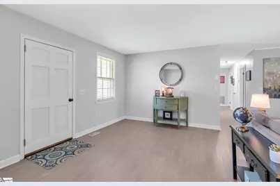 101 Colonial Lane, Simpsonville, SC 29681 - Photo 3