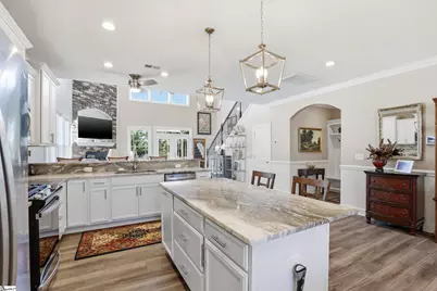 140 Double Crest Drive, Taylors, SC 29687 - Photo 11