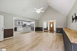 1 Brooke Lee Cir, Taylors, SC 29687 - Photo 9