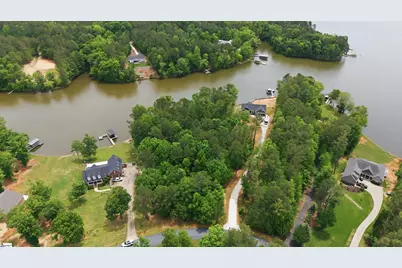 80 E Commodore Drive, Cross Hill, SC 29332 - Photo 3