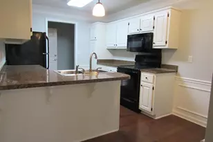 419 E Butler Rd, Mauldin, SC 29662 - Photo 5