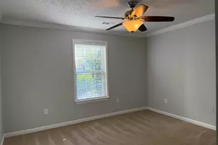 419 E Butler Rd, Mauldin, SC 29662 - Photo 13