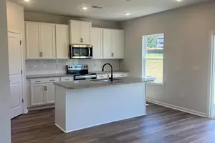 244 Pretoria Dr, Woodruff, SC 29388 - Photo 5