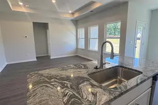 240 Pretoria Dr, Woodruff, SC 29388 - Photo 9