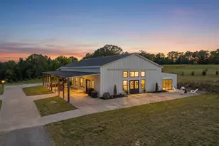 128 Orchard Dr, Moore, SC 29369 - Photo 3